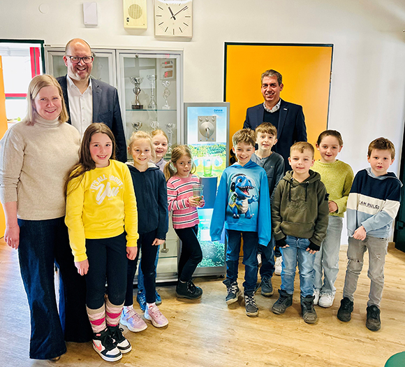 RWW Wasserspender Einweihung ElleringSch
