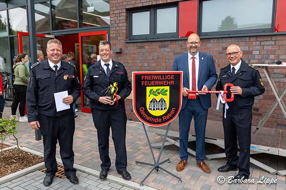 FW Geratehaus Einweihung 2025 BLippe Gruppe