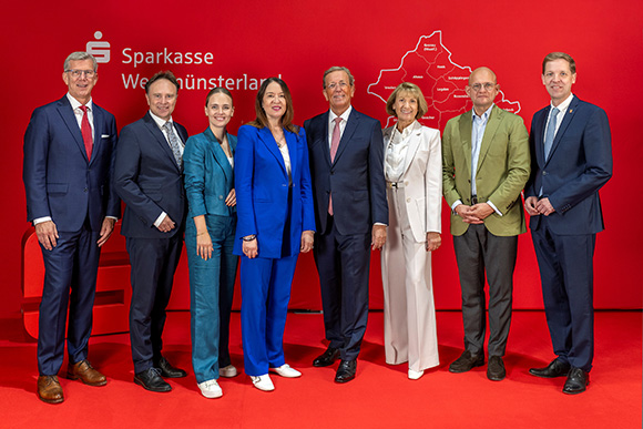 2025 06 27 Gruppenfoto Verabschiedung Krumme RE