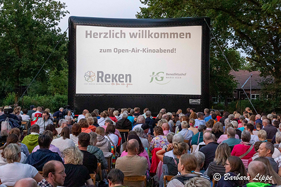 Kinonacht 2025 BLippe Leinwand
